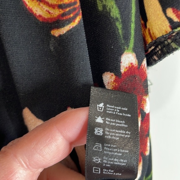 George Floral Print Short Raw Hem Sleeve V-Neck Top Stretch Plus Size 3X - Picture 11 of 13